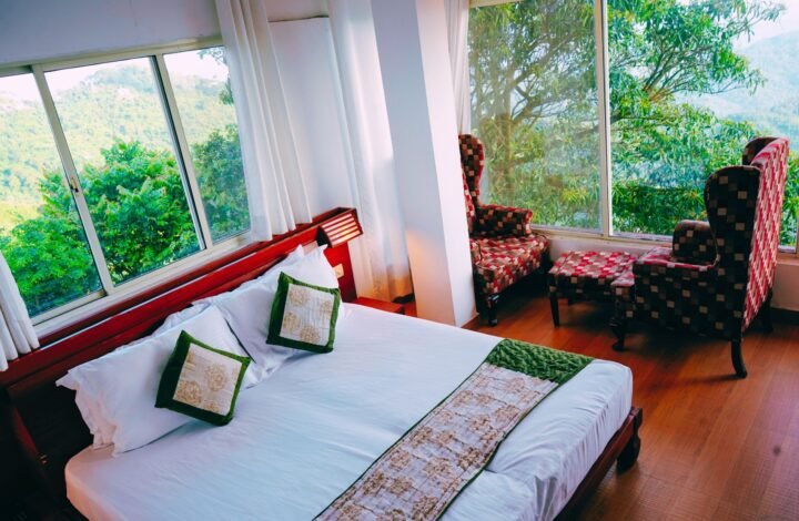 WoodHouse II best hotel Nahan